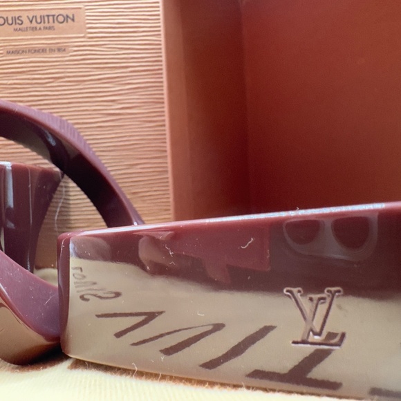 LV RARE Acrylic Bracelet SET of 3 !!!! - Picture 3 of 4